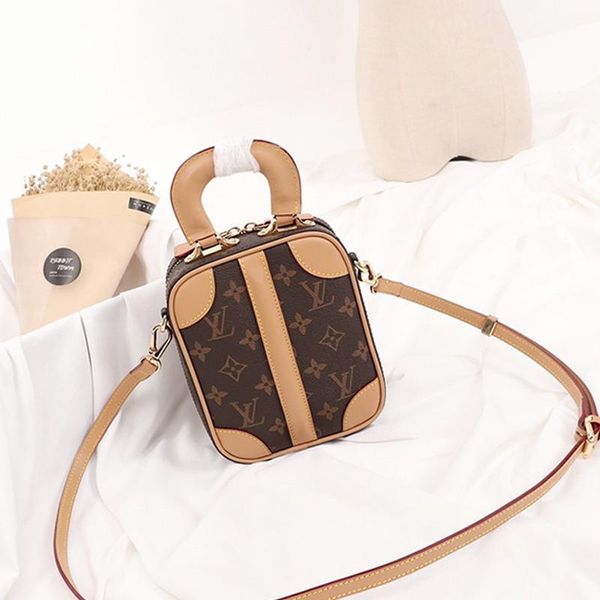 2021 fast delivery women bags simple style vintage designer luxury crossbody bags leather shoulder handle tote ladies handbag bolso band
2021 fast delivery women bags simple style vintage designer luxury crossbody bags leather shoulder handle tote ladies handbag bolso band