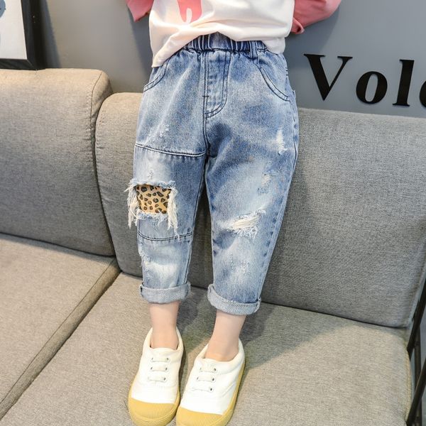 2020 winter new girl and pants and jeans leopard print plus velvet jeans baby all-match loose western-style pants, Blue
2020 winter new girl and pants and jeans leopard print plus velvet jeans baby all-match loose western-style pants, Blue