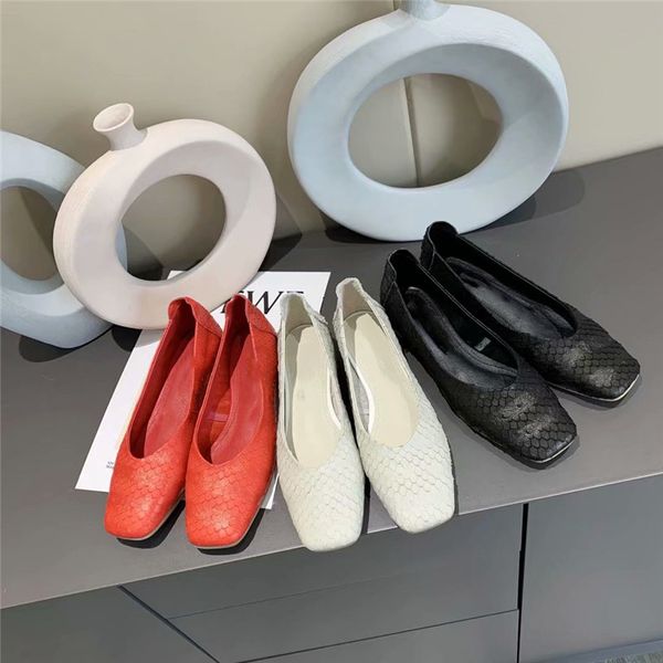 women shoes square toe solid color low heel genuine leather female shoe casual soft comfortable, Black
women shoes square toe solid color low heel genuine leather female shoe casual soft comfortable, Black
