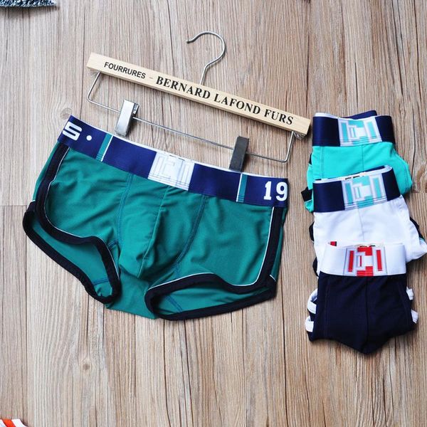 мужского boxer shorts sexy спагетти chinlon сетка дышащего u выпуклая мода удобное белье, Black;white
мужского boxer shorts sexy спагетти chinlon сетка дышащего u выпуклая мода удобное белье, Black;white