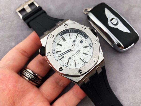 super 75 15703 montre de luxe rubber watchband mechanical movement watches blue glass mirror size 42mm thickness 13mm super luminous, Slivery;brown
super 75 15703 montre de luxe rubber watchband mechanical movement watches blue glass mirror size 42mm thickness 13mm super luminous, Slivery;brown