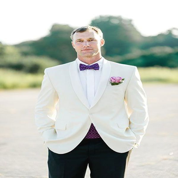 new ivory suit mens 2020 wedding suits custom made slim fit business suit groom party male tuxedos 2 piece set (jacket+pants), White;black
new ivory suit mens 2020 wedding suits custom made slim fit business suit groom party male tuxedos 2 piece set (jacket+pants), White;black