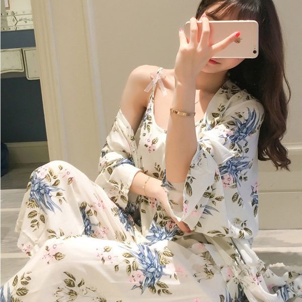 2020 новые случайные слинг свежих сладких пижам орхидеи camellia daisy сорочка пижама подвеска из трех частей набора, Blue;red
2020 новые случайные слинг свежих сладких пижам орхидеи camellia daisy сорочка пижама подвеска из трех частей набора, Blue;red