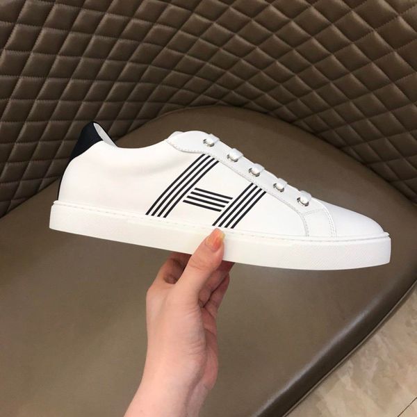 brand men cow leather shoe driving gommino moccasins shoe sport fashion sneakers flats plaid lacing casual shoe,38-45 r380, Black
brand men cow leather shoe driving gommino moccasins shoe sport fashion sneakers flats plaid lacing casual shoe,38-45 r380, Black