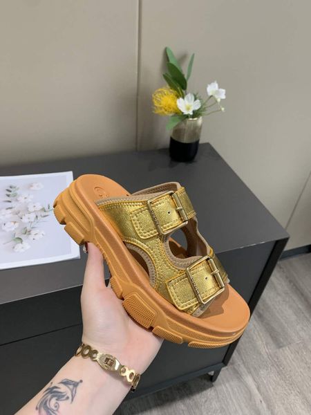 2020 fashion brand wonen sandals big size 35-40 flip-flops red sandals with rubber sole with web rubber women slippers lts, Black
2020 fashion brand wonen sandals big size 35-40 flip-flops red sandals with rubber sole with web rubber women slippers lts, Black