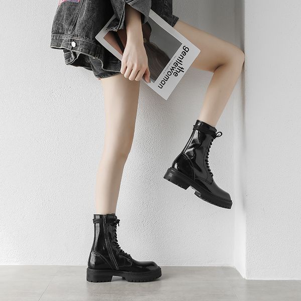 boots women's chunky heel 2020 new patent leather british style black mid-tube short boots
boots women's chunky heel 2020 new patent leather british style black mid-tube short boots