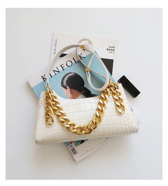 abera real leather chain handbags women crocodile pattern shoulder bags women genuine leather underarm package female purse clutch hot
abera real leather chain handbags women crocodile pattern shoulder bags women genuine leather underarm package female purse clutch hot