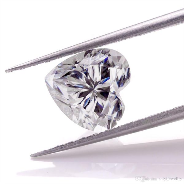0.1ct to 4ct heart cut flawless d color moissanite diamond easy to pass the test greater than or equal to 0.5ct give a moissanite certificat, Black
0.1ct to 4ct heart cut flawless d color moissanite diamond easy to pass the test greater than or equal to 0.5ct give a moissanite certificat, Black