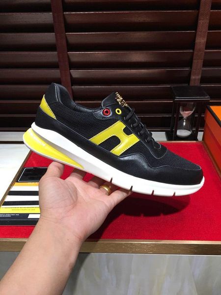 2020-2019p spring new trend casual sports men's shoes leather thick-soled versatile shoes, original packaging shoe box, size: 38-44
2020-2019p spring new trend casual sports men's shoes leather thick-soled versatile shoes, original packaging shoe box, size: 38-44