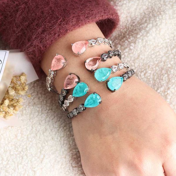 2020 new black white copper bracelets big water drop fusion cubic zirconia fashion bracelets for women jewelry statement
2020 new black white copper bracelets big water drop fusion cubic zirconia fashion bracelets for women jewelry statement