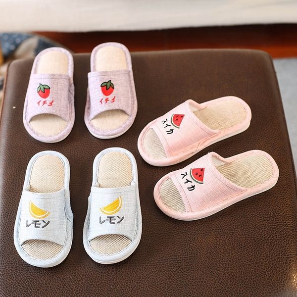 utlj6 children' cotton and linen slippers indoor household boys' kindergarten soft bottom anti-skid girls' cute parent-child, Black;grey
utlj6 children' cotton and linen slippers indoor household boys' kindergarten soft bottom anti-skid girls' cute parent-child, Black;grey