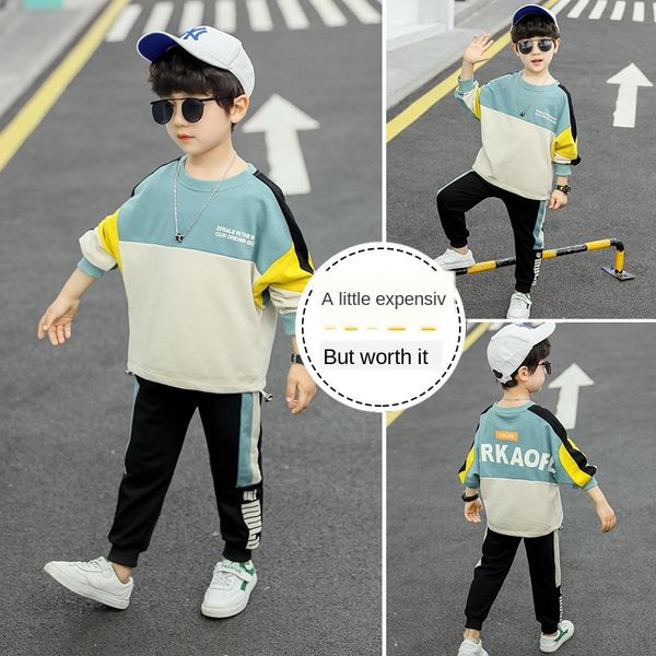 мальчики весенней одежды набор 2020 новых детских весной и осень одежды западного стиля детской красивая круглая шея
мальчики весенней одежды набор 2020 новых детских весной и осень одежды западного стиля детской красивая круглая шея