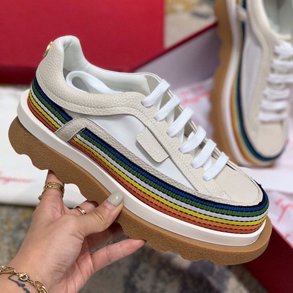 designer womens casual shoes luxury black white color matching rainbow pattern round head platform sneakers with box size 35-40 
designer womens casual shoes luxury black white color matching rainbow pattern round head platform sneakers with box size 35-40
