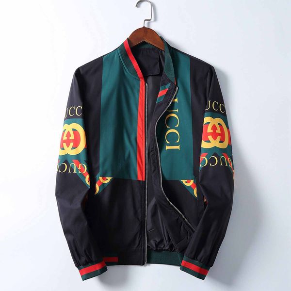 the new 2020 loose-fitting bomber with letter-embroidered plover leather jacket for men with lapels and velvet leather jackets, Black;brown
the new 2020 loose-fitting bomber with letter-embroidered plover leather jacket for men with lapels and velvet leather jackets, Black;brown