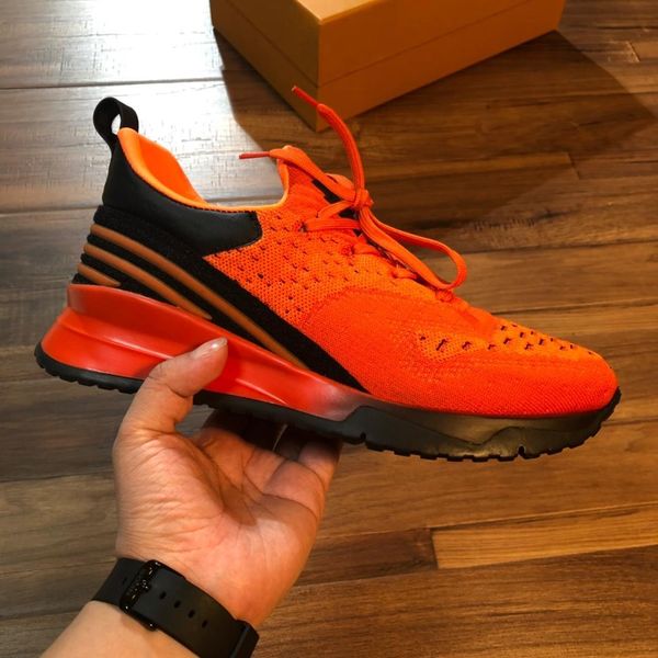 2020 new luxury designers sneakers red bottom shoe low cut suede spike luxury shoes for men shoes party wedding leather sneakers, Black
2020 new luxury designers sneakers red bottom shoe low cut suede spike luxury shoes for men shoes party wedding leather sneakers, Black