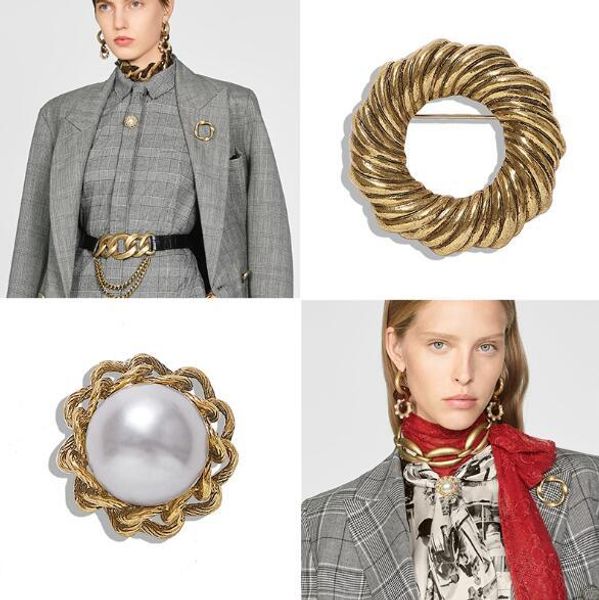 wholesale retro round pearl brooches geometry circle bronze badge scarf clips women suit lapel pins accessories, Gray
wholesale retro round pearl brooches geometry circle bronze badge scarf clips women suit lapel pins accessories, Gray