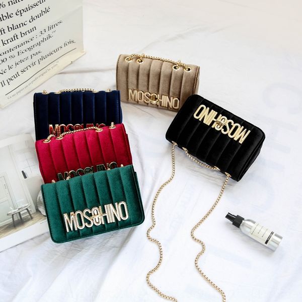 female shoulder 2019 new fashion korean style all-match oblique velvet shoulder bag female fashion chain small bag, White
female shoulder 2019 new fashion korean style all-match oblique velvet shoulder bag female fashion chain small bag, White
