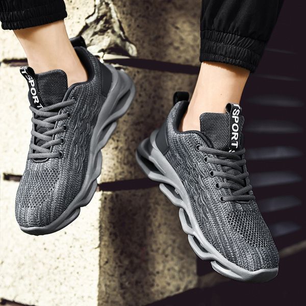 running shoes for men summer breathable men solid sneakers mens jogging shoes zapatillas trainers
running shoes for men summer breathable men solid sneakers mens jogging shoes zapatillas trainers