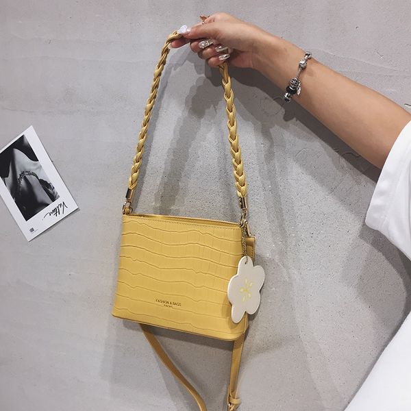 women stone pattern bucket shoulder handbag braided shoulder strap messenger bags 2020 new crossbody bags for women bolsa
women stone pattern bucket shoulder handbag braided shoulder strap messenger bags 2020 new crossbody bags for women bolsa