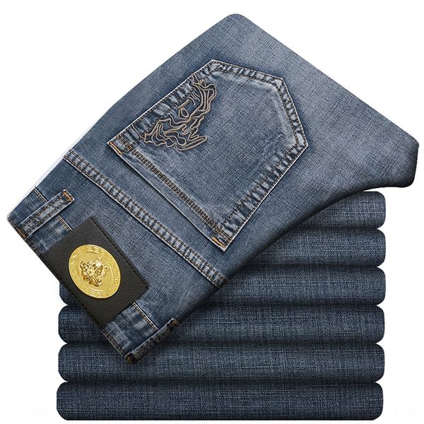 2020 thin high-end men's slim fit and jeans trousers and jeans straight simple long pants embroidered half face, Blue
2020 thin high-end men's slim fit and jeans trousers and jeans straight simple long pants embroidered half face, Blue