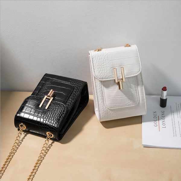 fashion small black bag new style single shoulder straddle mobile phone bag pocket for women
fashion small black bag new style single shoulder straddle mobile phone bag pocket for women