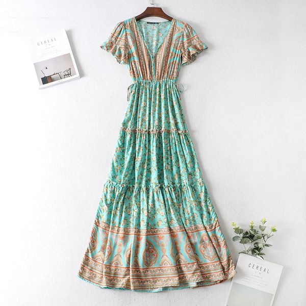 2020 boho covered button v neck floral print bohemia dress summer ethnic woman short sleeve tie bow strappy maxi long dresses, Black;gray
2020 boho covered button v neck floral print bohemia dress summer ethnic woman short sleeve tie bow strappy maxi long dresses, Black;gray