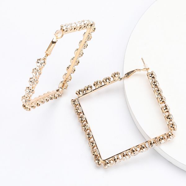 personalized minimalist style square alloy diamond rhinestone super flash earrings female exaggerated temperament earring online red street, Golden
personalized minimalist style square alloy diamond rhinestone super flash earrings female exaggerated temperament earring online red street, Golden