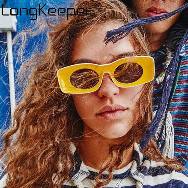 2020 fashion punk sunglasses women brand designer classic square sun glasses men shade eyewear female travel gafas uv400, White;black
2020 fashion punk sunglasses women brand designer classic square sun glasses men shade eyewear female travel gafas uv400, White;black