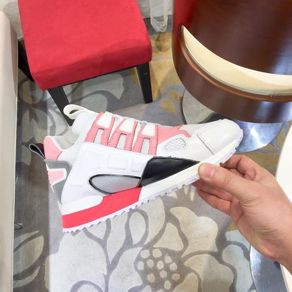 2020-2019p fashion wild ladies sneakers, printed striped non-slip ladies casual shoes, with a full package delivery
2020-2019p fashion wild ladies sneakers, printed striped non-slip ladies casual shoes, with a full package delivery