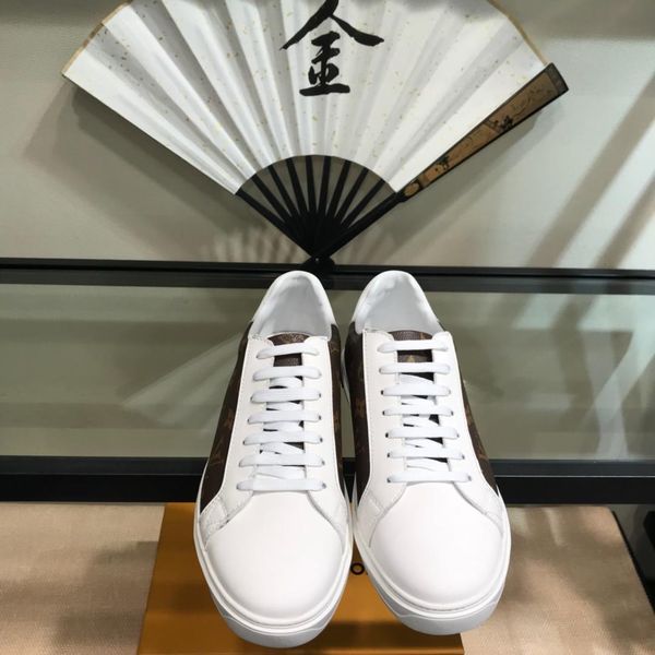 2019r limited edition trend casual shoes, comfortable and breathable white shoes, color matching running shoes, original box packaging 38-44, Black
2019r limited edition trend casual shoes, comfortable and breathable white shoes, color matching running shoes, original box packaging 38-44, Black