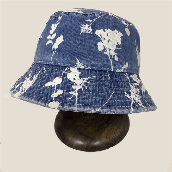 classic letter cowboy bucket hat fashion fold able caps fisherman beach sun visor sale folding woman big eaves hat high quality
classic letter cowboy bucket hat fashion fold able caps fisherman beach sun visor sale folding woman big eaves hat high quality