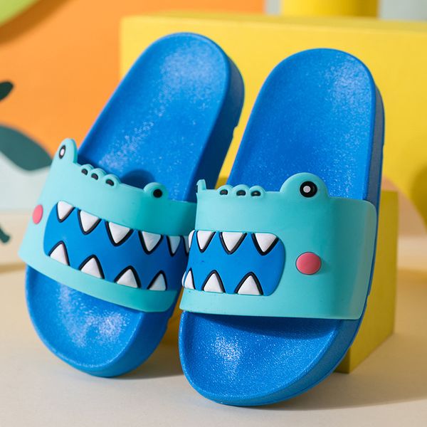 new summer children slippers kids cute garden shoes cartoon closed-toe slippers children beach slipper, Black;grey
new summer children slippers kids cute garden shoes cartoon closed-toe slippers children beach slipper, Black;grey