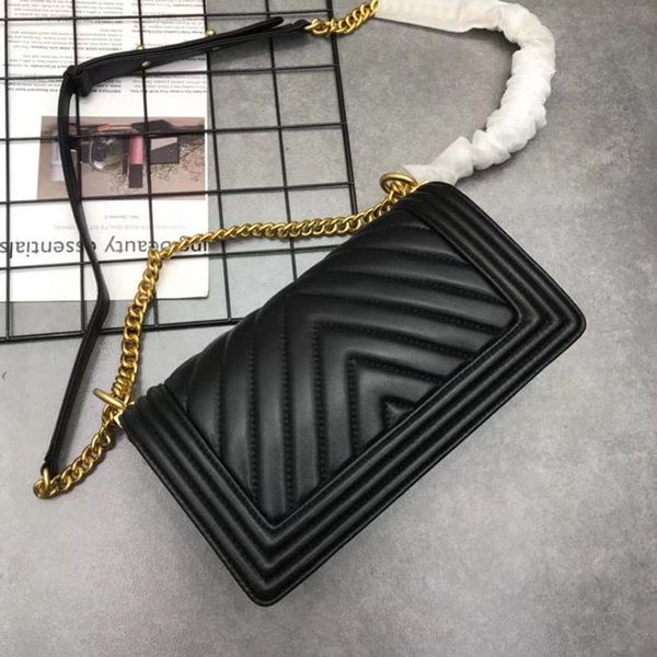 luxury genuine leather shoulder bags for women r cow leather handbag lady's crossbody quilted flap square bag
luxury genuine leather shoulder bags for women r cow leather handbag lady's crossbody quilted flap square bag
