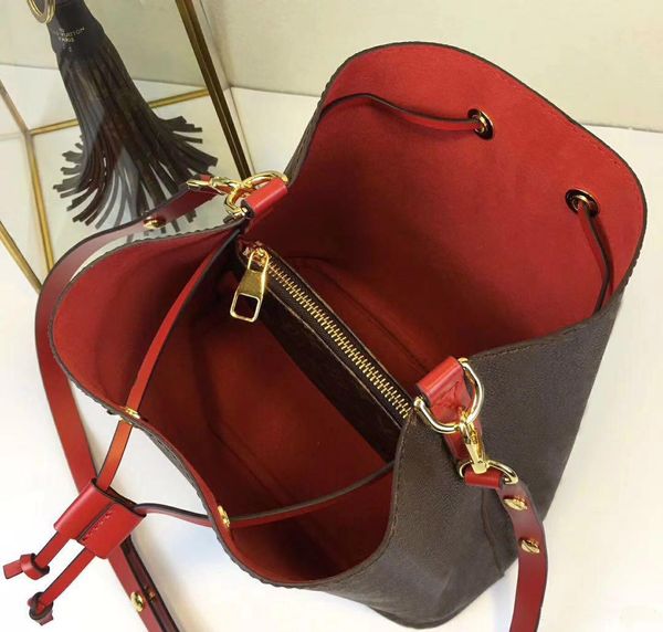 2020 new shoulder bags with leather bucket bag women famous brands designer handbags flower printing crossbody bag purse 
2020 new shoulder bags with leather bucket bag women famous brands designer handbags flower printing crossbody bag purse
