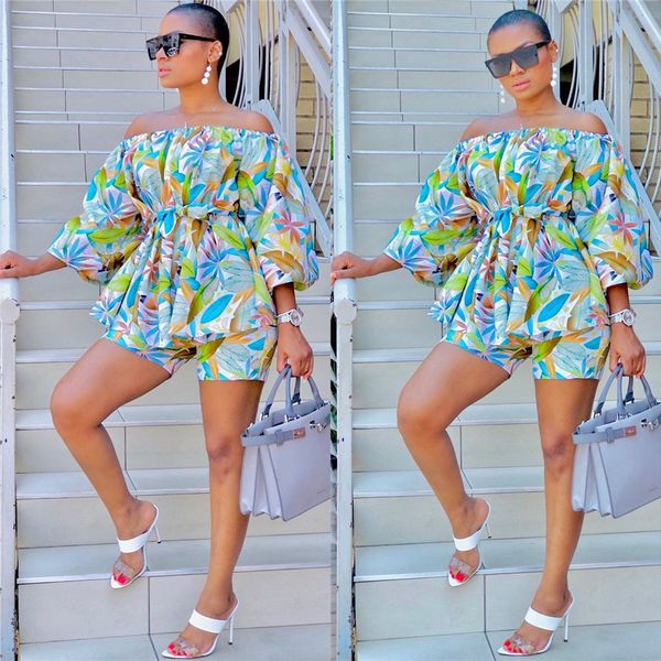 summer set 2020 new in europe and america fashion women's two piece sets two sets of small floral wrap shorts, White
summer set 2020 new in europe and america fashion women's two piece sets two sets of small floral wrap shorts, White