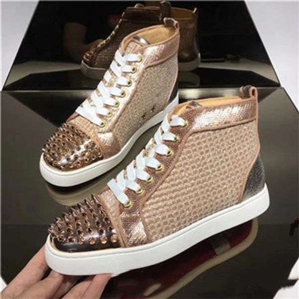 новый сезон блестящая кожа шипы orlato high top flat red bottom тапки для женщин, мужчин обувь моды платье венчания вскользь трейнеры, Black
новый сезон блестящая кожа шипы orlato high top flat red bottom тапки для женщин, мужчин обувь моды платье венчания вскользь трейнеры, Black