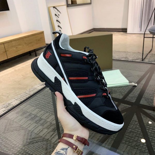 2020oku menmen casual comfortable hiking sneakers hiking travel shoes outdoor survival adventure shoes original packaging and box delivery, Black
2020oku menmen casual comfortable hiking sneakers hiking travel shoes outdoor survival adventure shoes original packaging and box delivery, Black