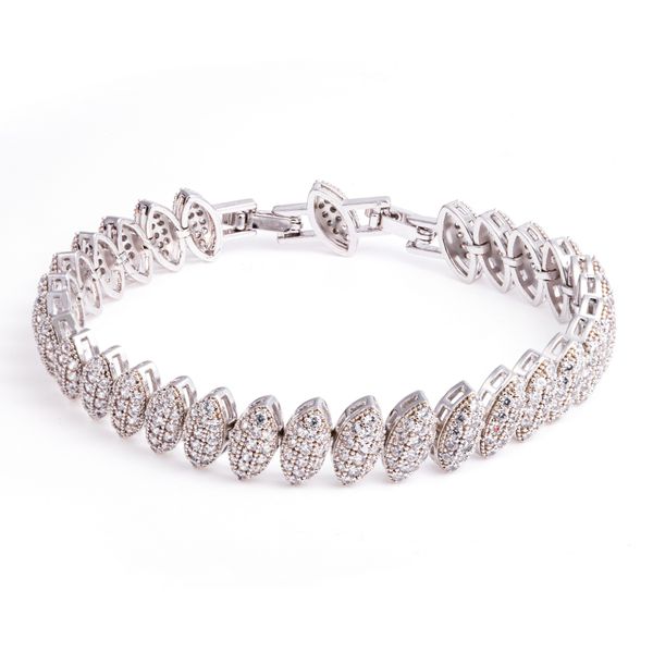 zircon fashion oval bracelet women environmental protection copper plated platinum jewelry wholesale stall source goods, Golden;silver
zircon fashion oval bracelet women environmental protection copper plated platinum jewelry wholesale stall source goods, Golden;silver