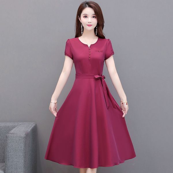 women's 2020 new elegant mid-length large size for middle-aged mothers aged 35-48 dress dress, Black;gray
women's 2020 new elegant mid-length large size for middle-aged mothers aged 35-48 dress dress, Black;gray