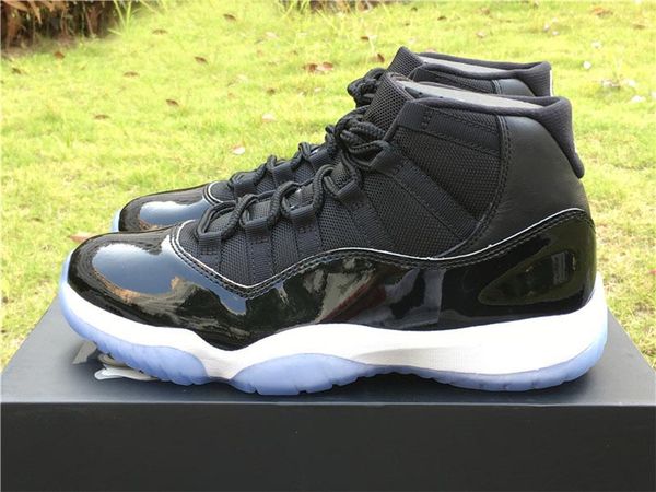 2020 released authentic 11 space jam 45 bred concord win like 96 82 men basketball shoes real carbon fiber sports sneakers with box
2020 released authentic 11 space jam 45 bred concord win like 96 82 men basketball shoes real carbon fiber sports sneakers with box