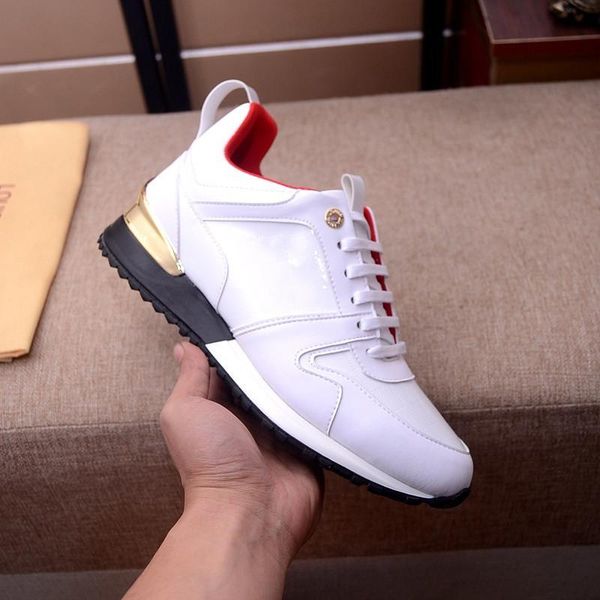 2020x new luxury design mens leather printed fashion sports shoes wild breathable mens casual shoes mens party shoes size: 38-451, Black
2020x new luxury design mens leather printed fashion sports shoes wild breathable mens casual shoes mens party shoes size: 38-451, Black