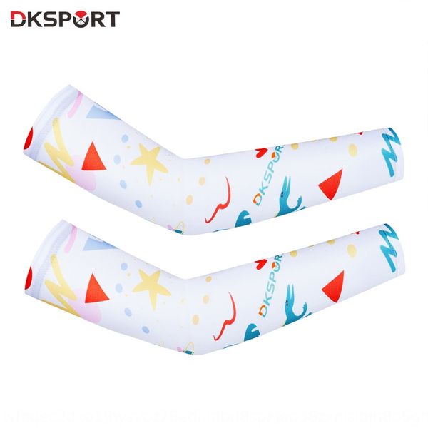 outdoor cycling sleeve men's bicycle bicycle and women's high elastic sun protection arm dkx20 sun protection arm sleeve sleeve
outdoor cycling sleeve men's bicycle bicycle and women's high elastic sun protection arm dkx20 sun protection arm sleeve sleeve