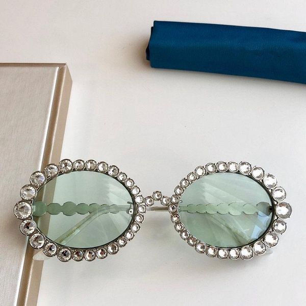 women designer sunglasses 0620 inlaid with sparkling crystal diamond small oval frame uv400 glasses fashion sunglasses with case, White;black
women designer sunglasses 0620 inlaid with sparkling crystal diamond small oval frame uv400 glasses fashion sunglasses with case, White;black