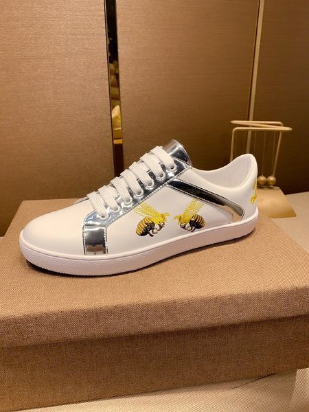 new97 luxury high-quality casual men's shoes fashion all-match sports shoes outdoor comfortable men's shoes original box packaging, Black
new97 luxury high-quality casual men's shoes fashion all-match sports shoes outdoor comfortable men's shoes original box packaging, Black