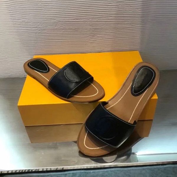 women fashion sandals l lock with luxury flat slippers and genuine leather slides summer outdoor casual flip flops large size 35-45, Black
women fashion sandals l lock with luxury flat slippers and genuine leather slides summer outdoor casual flip flops large size 35-45, Black
