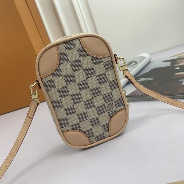 luxury designer womens bag new arrival mini shoulder bags leather plaid crossbody bags bolso bandolera lady messenger bag simple style
luxury designer womens bag new arrival mini shoulder bags leather plaid crossbody bags bolso bandolera lady messenger bag simple style