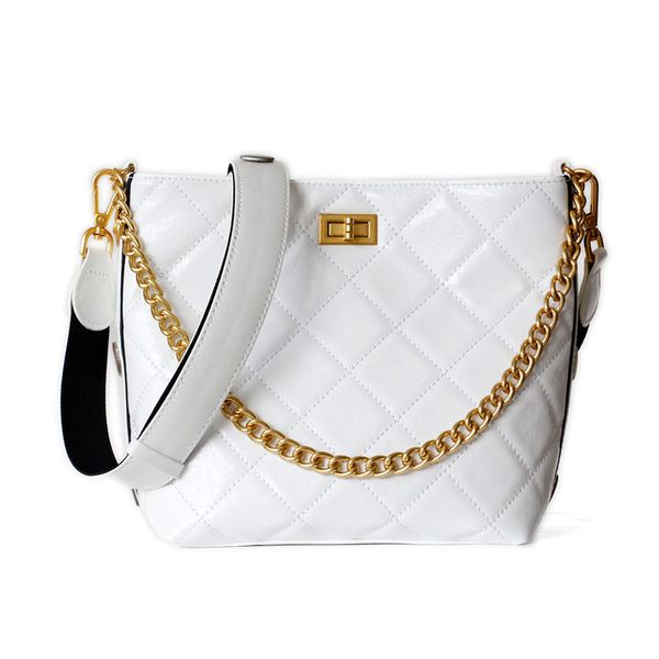 stunning2020 fashion hippie oil wax cowhide badge diamond grid chain bucket large capacity messenger bag small fragrance
stunning2020 fashion hippie oil wax cowhide badge diamond grid chain bucket large capacity messenger bag small fragrance