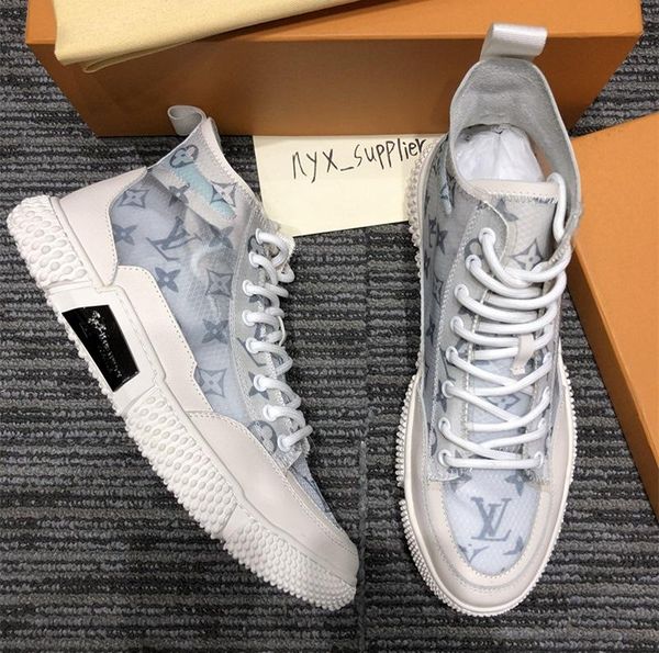 2020e fashion trend men's letter transparent high-flat shoes, high-quality fashion wild sports shoes, original box packaging delive
2020e fashion trend men's letter transparent high-flat shoes, high-quality fashion wild sports shoes, original box packaging delive