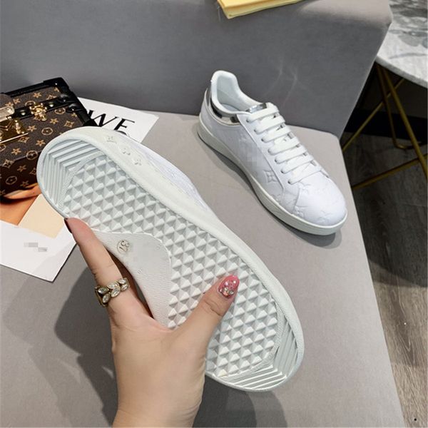 fashions handmade breathable women lace up shoes dress shoes women flats fashion genuine leather casual shoes female, Black;red
fashions handmade breathable women lace up shoes dress shoes women flats fashion genuine leather casual shoes female, Black;red