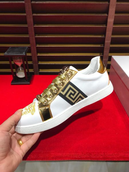 2020-2019w autumn high-end custom leather men's outdoor casual shoes, high-quality fashion wild sports shoes, original box packaging, s
2020-2019w autumn high-end custom leather men's outdoor casual shoes, high-quality fashion wild sports shoes, original box packaging, s